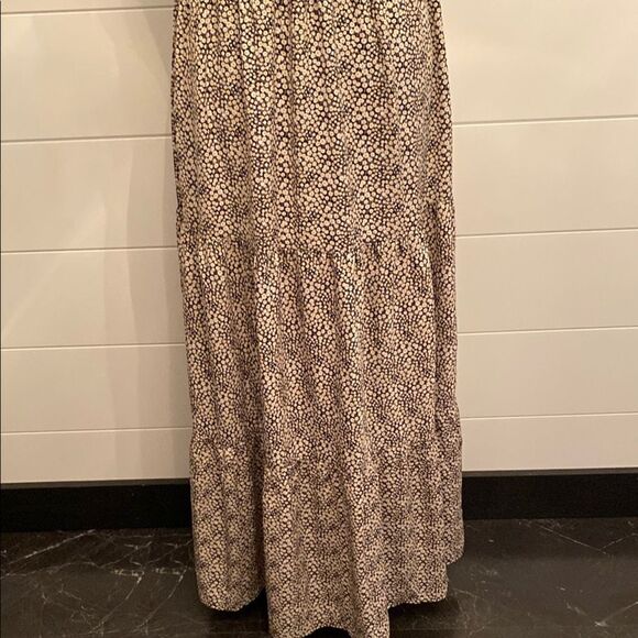 Asymmetrical Elegant One-Shoulder Daisy Floral Dress - Picture 7 of 9